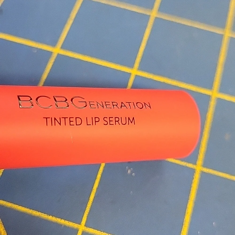 BCBGeneration Lip Serum New